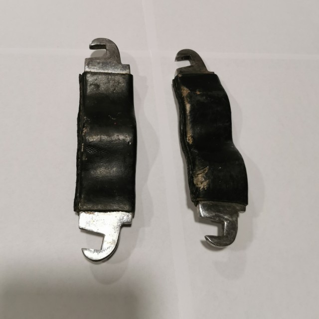 Platines plates incisives...