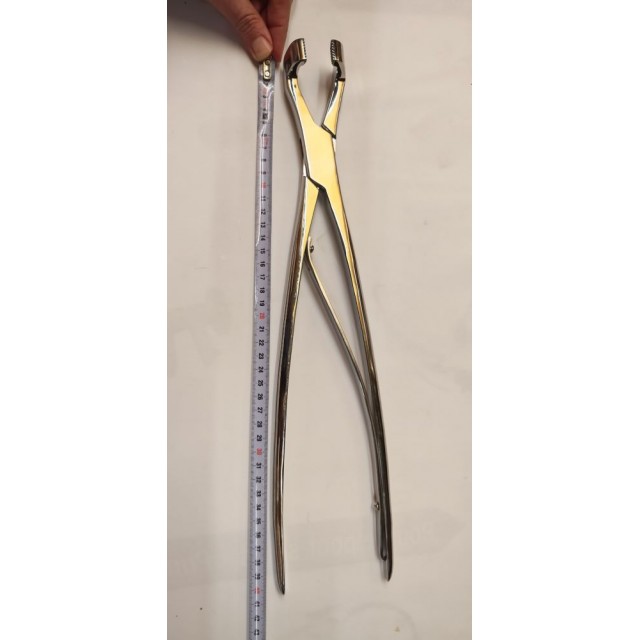 Hewson forceps